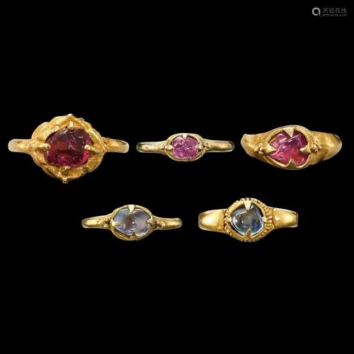 . A group of five gold rings Khmer, 7th - 12th century | 高棉...