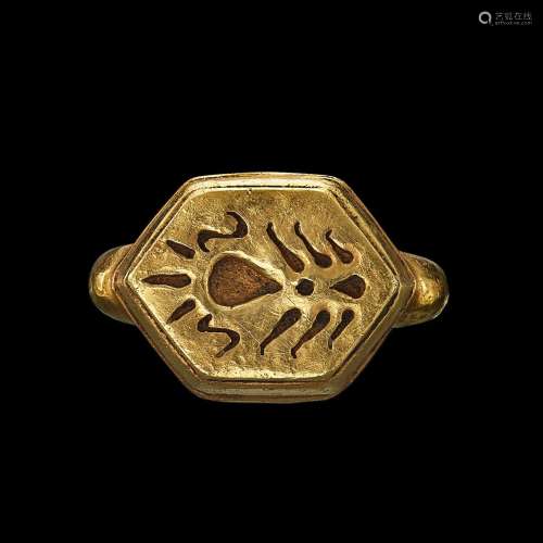 . A solid gold ring with hexagonal bezel of a flowerpot, lot...