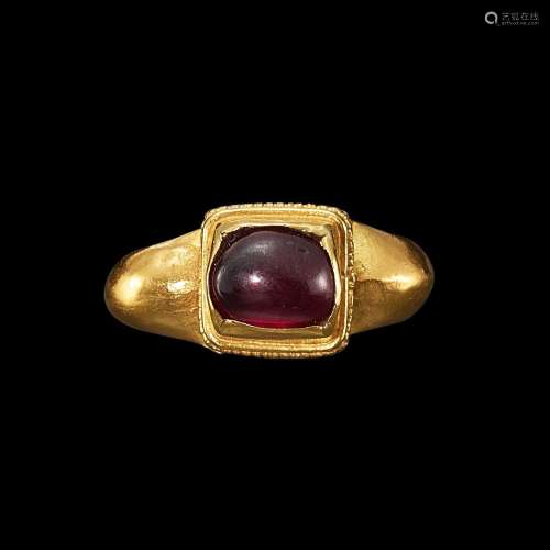 . A gold and garnet ring Khmer, 7th - 9th century | 高棉 七至...