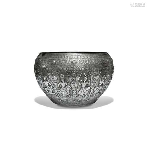 A LARGE SILVER OFFERING BOWL WITH SCENES FROM THE RAMAYANA B...