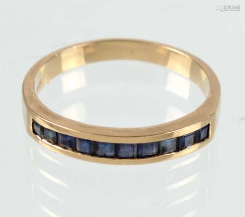 Ring mit blauen Saphiren - GG 585