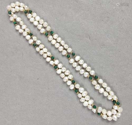 lange japanische Biwa-Perlenkette