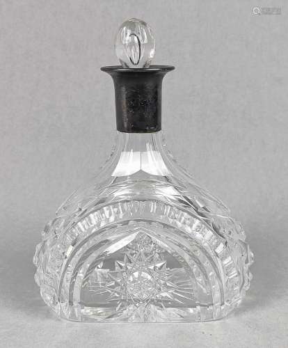 Kristall Karaffe mit Silbermontur um 1900