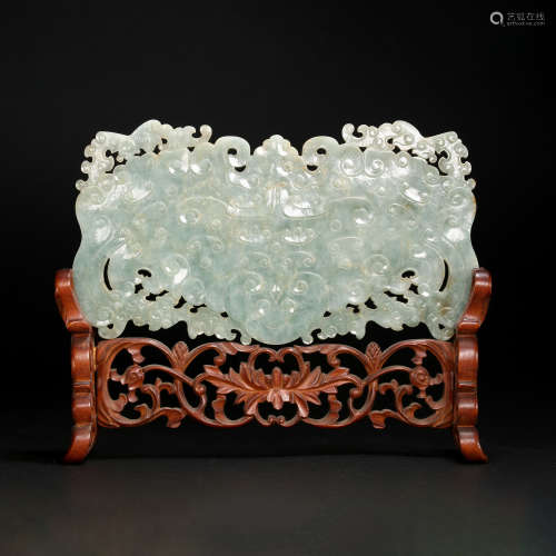 CHINESE JADEITE INTERSTITIAL SCREEN, QING DYNASTY