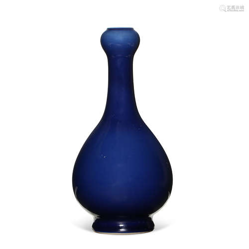 CHINESE PORCELAIN SACRIFICE BLUE GLAZED GARLIC HEAD BOTTLE, ...