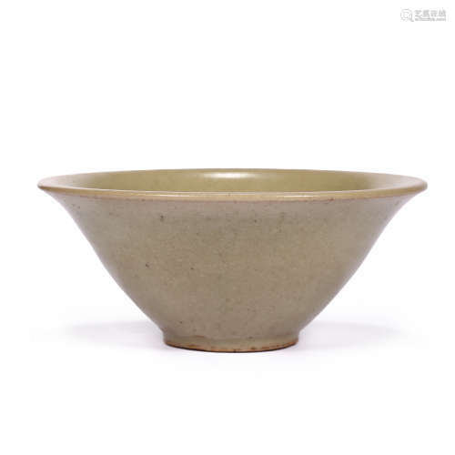 CHINESE YAOZHOU WARE GREEN GLAZE TEA CUP, SONG DYNASTY