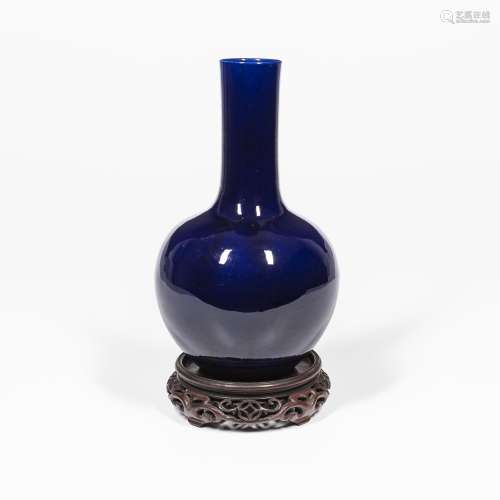 Monochrome Deep Blue-glazed Vase