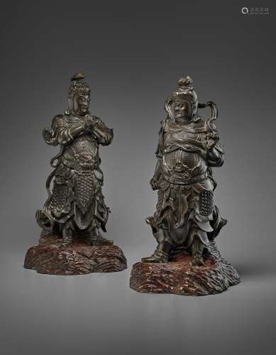 A PAIR OF BRONZE GUARDIAN FIGURES