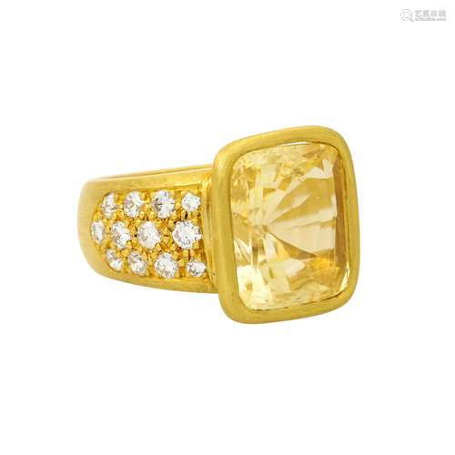 Ring mit gelbem Saphir von 18,2 ct