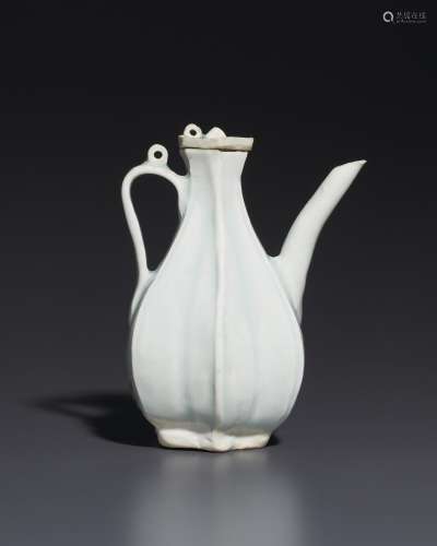 A SMALL QINGBAI EWER AND COVER