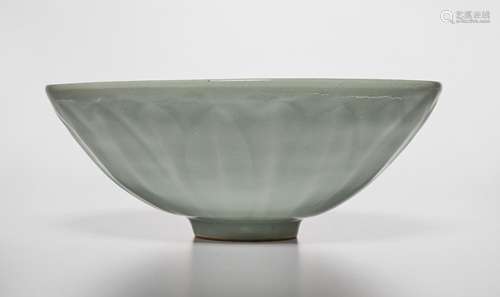 A LONGQUAN CELADON 'LOTUS’ BOWL