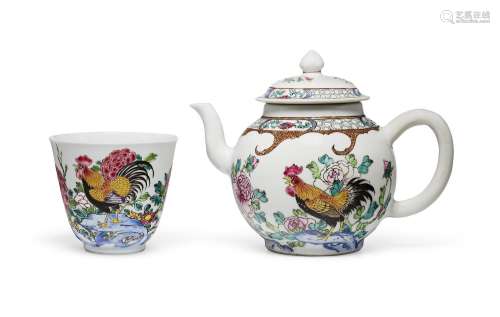 A FAMILLE ROSE TEAPOT AND COVER AND A SMALL BEAKER
