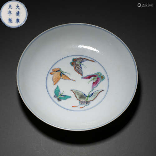 QING DYNASTY DOUCAI BUTTERFLY PLATE