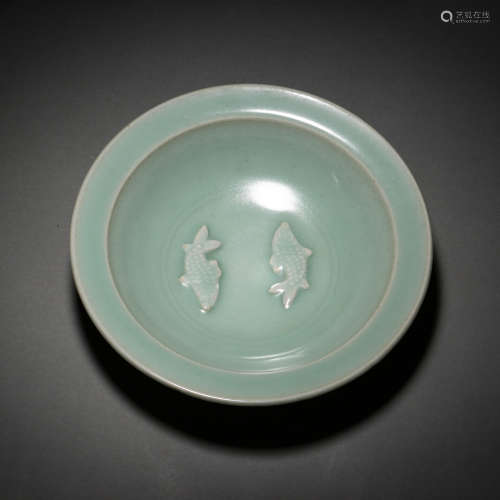 QING DYNASTY CELADON DOUBLE FISH PLATE