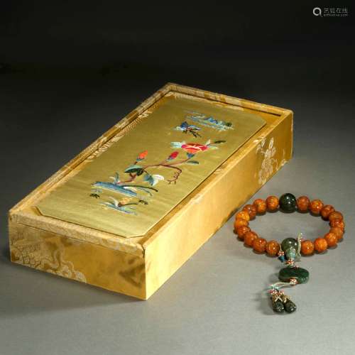 QING DYNASTY BEESWAX HANDHELD