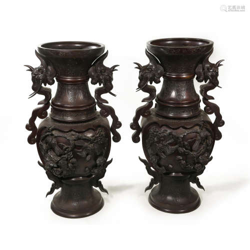 A PAIR OF QING DYNASTY BRONZE DOUBLE DRAGON HEADS AND TWO BO...