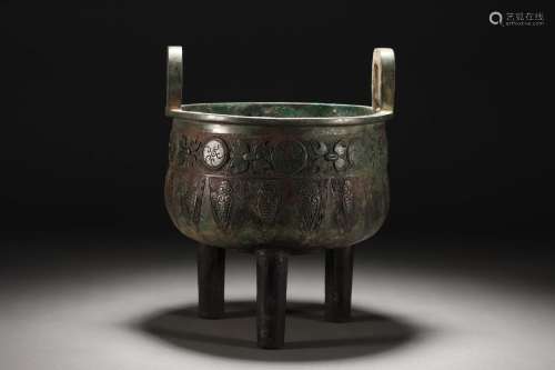 WARRING STATES BRONZE TRIPOD DING