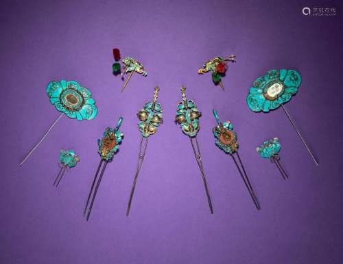 Five Pairs of Kingfisher Feather and Enamel Embellished Hair...
