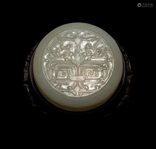 A Carved White Jade Incense Covered Box