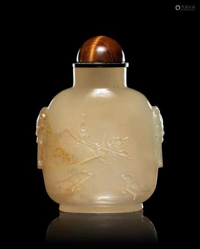 A Carved Agate Snuff Bottle