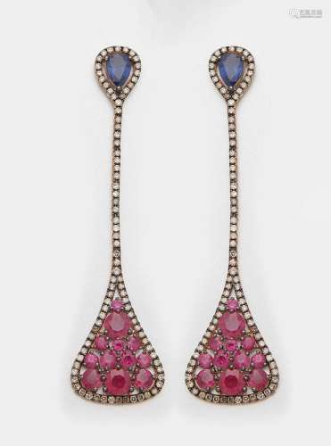Paar glamouröse Rubin-Saphirohrgehänge