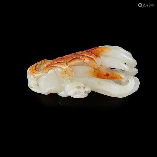 WHITE JADE WITH RUSSET SKIN CARVING OF FINGER CITRUS QING DY...