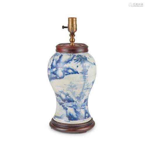 BLUE AND WHITE VASE LAMP