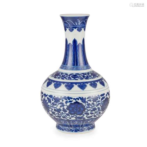 BLUE AND WHITE VASE GUANGXU MARK BUT 20TH CENTURY