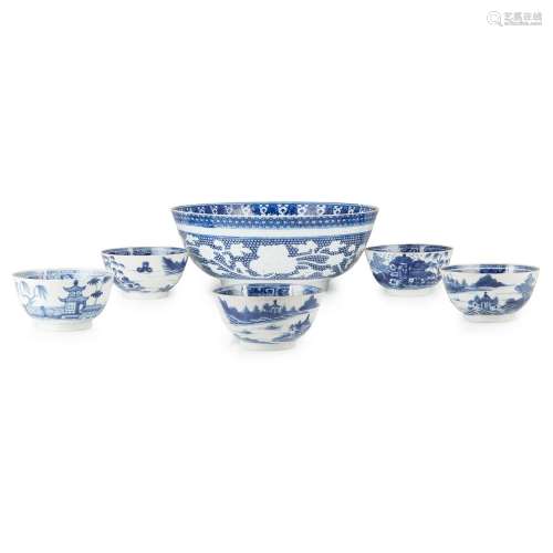 GROUP OF SIX EXPORT BLUE AND WHITE BOWLS QING DYNASTY, 18TH ...
