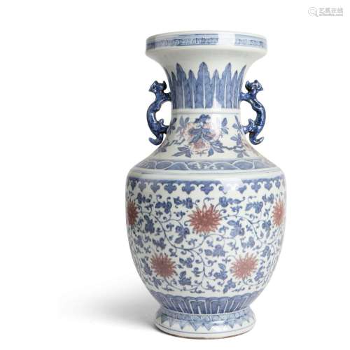 LARGE BLUE AND WHITE WITH UNDERGLAZE RED 'LOTUS' VASE LATE Q...