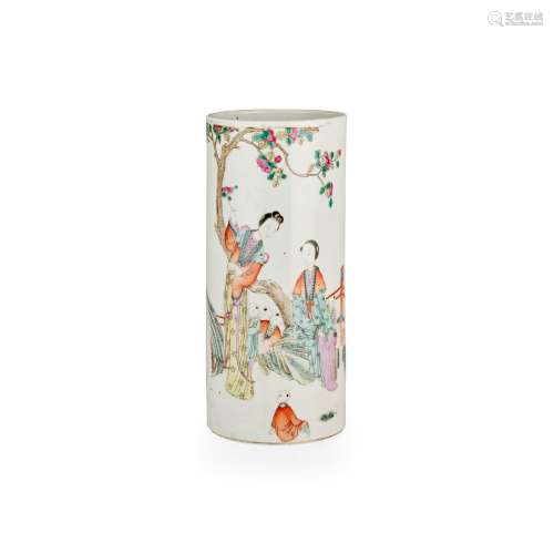 FAMILLE ROSE CYLINDRICAL VASE, MAOTONG LATE QING DYNASTY-REP...