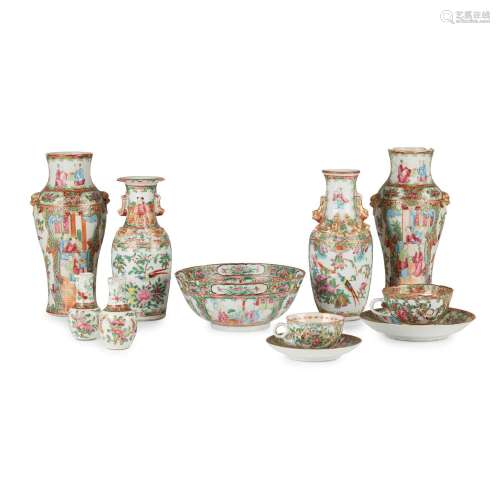 GROUP OF ELEVEN CANTON FAMILLE ROSE WARES QING DYNASTY, 19TH...