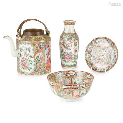 GROUP OF FOUR CANTON FAMILLE ROSE WARES QING DYNASTY, 19TH C...