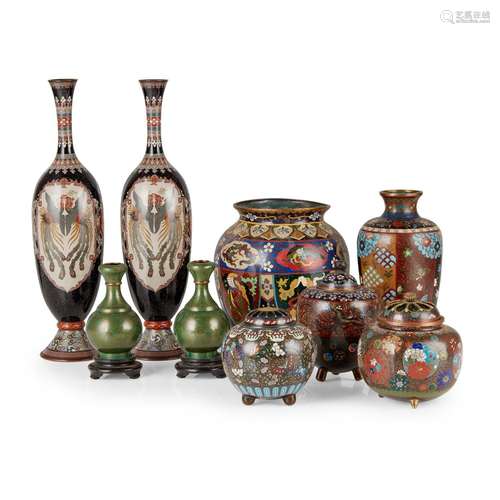 GROUP OF NINE CLOISONNÉ ENAMEL WARES MEIJI PERIOD