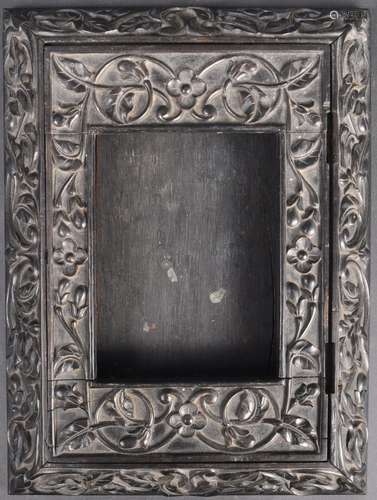 19TH CENTURY CHINESE CARVED WOOD BOX / FRAME