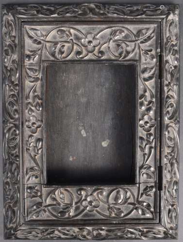 19TH CENTURY CHINESE CARVED WOOD BOX / FRAME