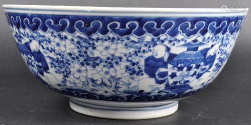 19TH CENTURY CHINESE KANGXI MARK BLUE & WHITE BOWL