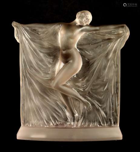 AN R LALIQUE FRANCE CLEAR AND FROSTED GLASS ÔTHAISÕ STATUETT...