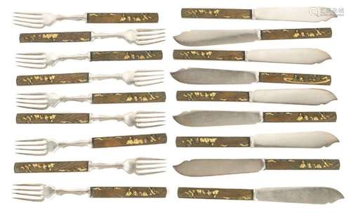 A LATE 19TH CENTURY JAPANESE MEIJI 18 PIECE CUTLERY SERVICE ...