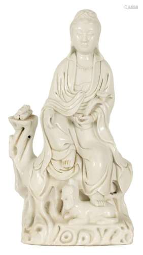 AN 18TH CENTURY CHINESE BLANC DE CHINE PORCELAIN OF GUANYIN