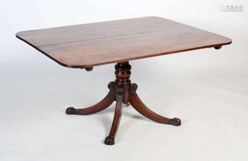 A 19th century mahogany supper / dining table, the rounded r...