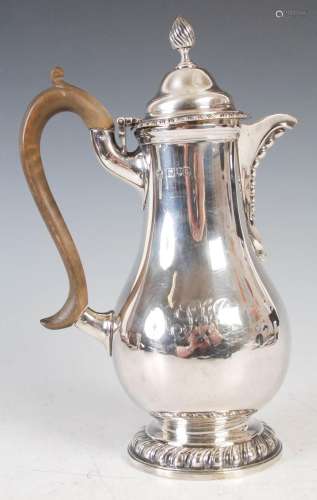 A Victorian silver hot water pot, London, 1896, makers mark ...