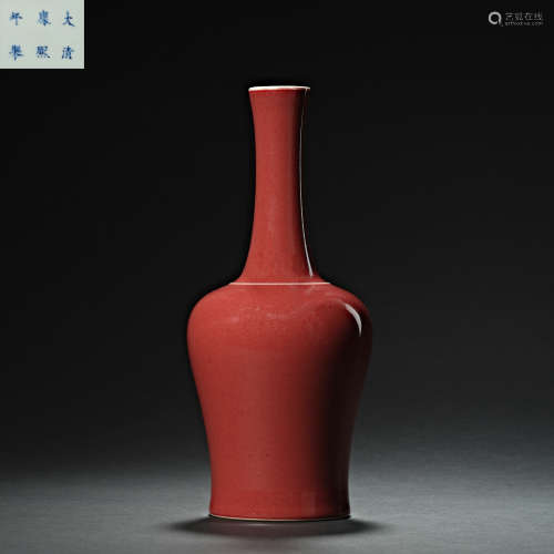 Chinese Qing Dynasty Kangxi red glaze bell-shaped bottle