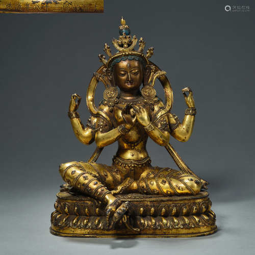 Chinese Qing Dynasty gilt bronze Buddha statue