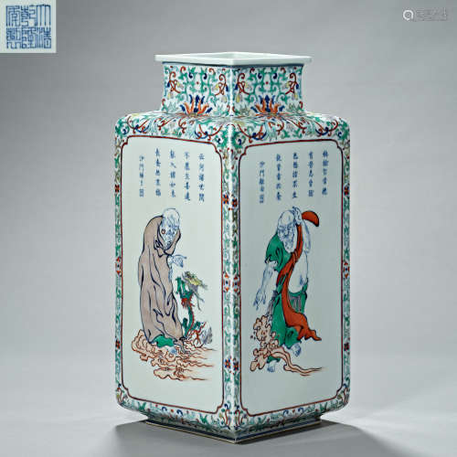 Chinese Qing Dynasty Qianlong pastel porcelain square vase