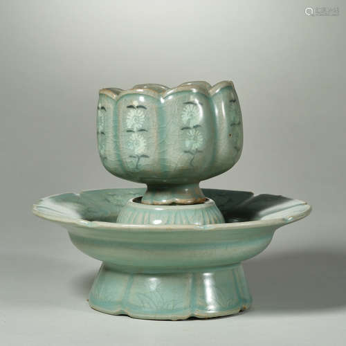 Korea Goryeo Dynasty Celadon Teacup