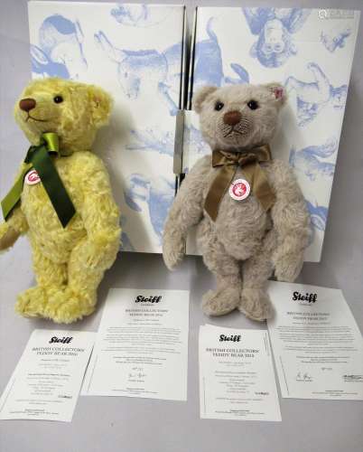 Two Steiff teddy bears in original boxes with certificates, ...