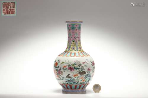 Famille Rose Vase with Flower and Bird Pattern, Qianlong Rei...