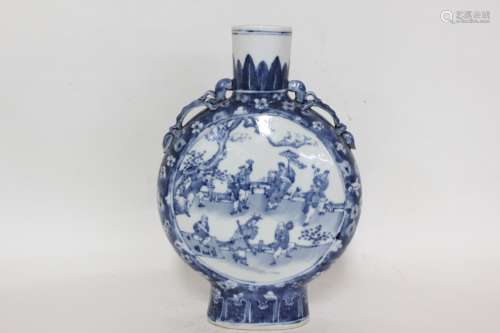 Chinese Blue and White Porcelain Moonflask