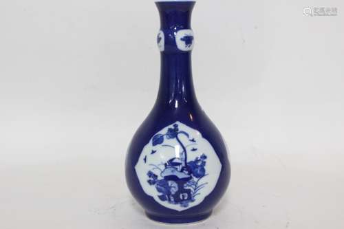 Chinese Blue and White Porcelain Vase